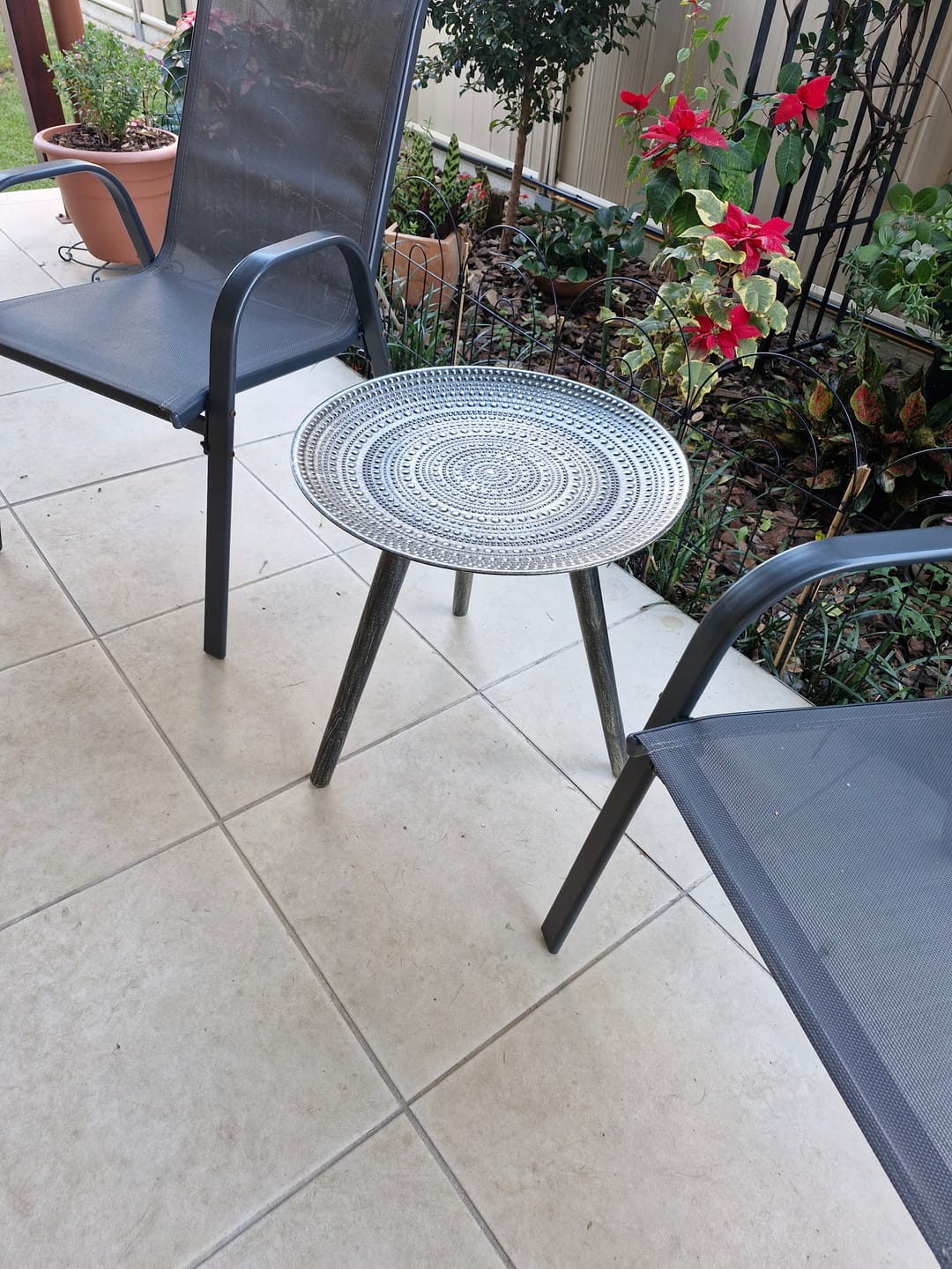Customer photo review of Retro Side Table - Round