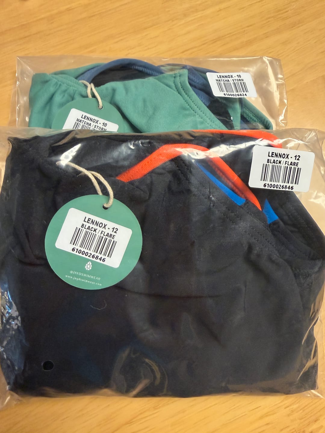 Customer photo review of LENNOX ONE PIECE - Black|Flare