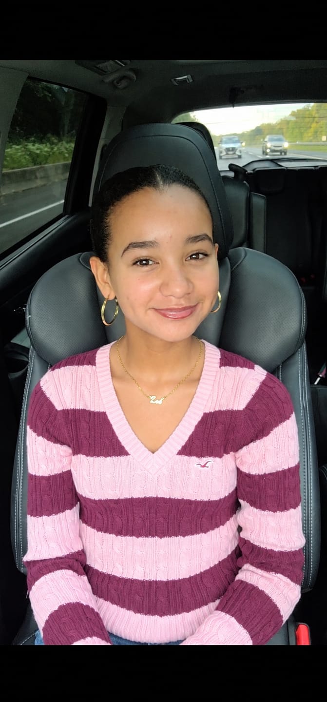 Customer photo review of The Classic Personalized Name Necklace