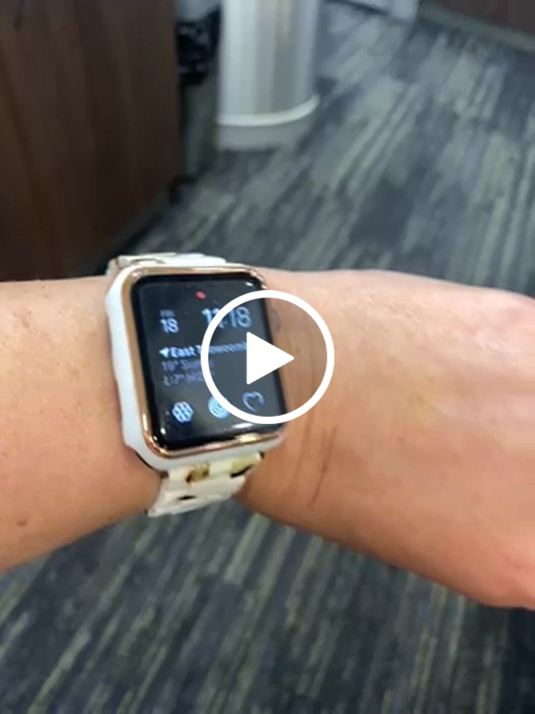 Customer video review of Perla Ceramic Strap