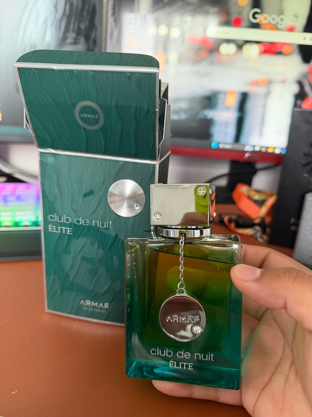 Customer photo review of Armaf Club De Nuit Élite Eau de Parfum 3.4 oz