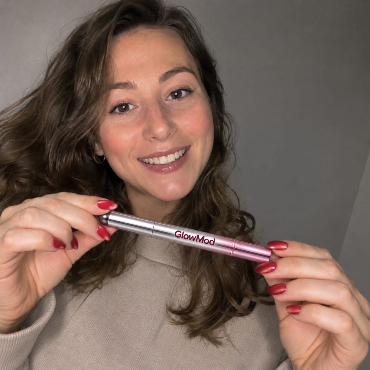 Customer photo review of GlowMod™ All in One Nail Pen