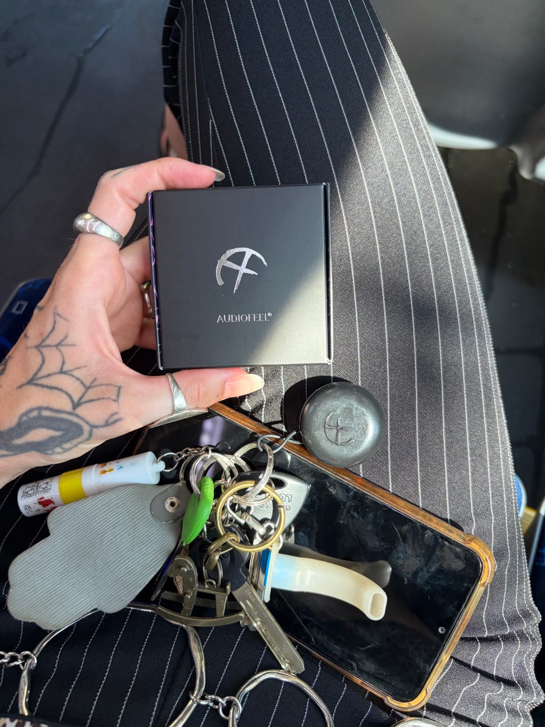 Customer photo review of AudioFeel LIVE | Silver Glow