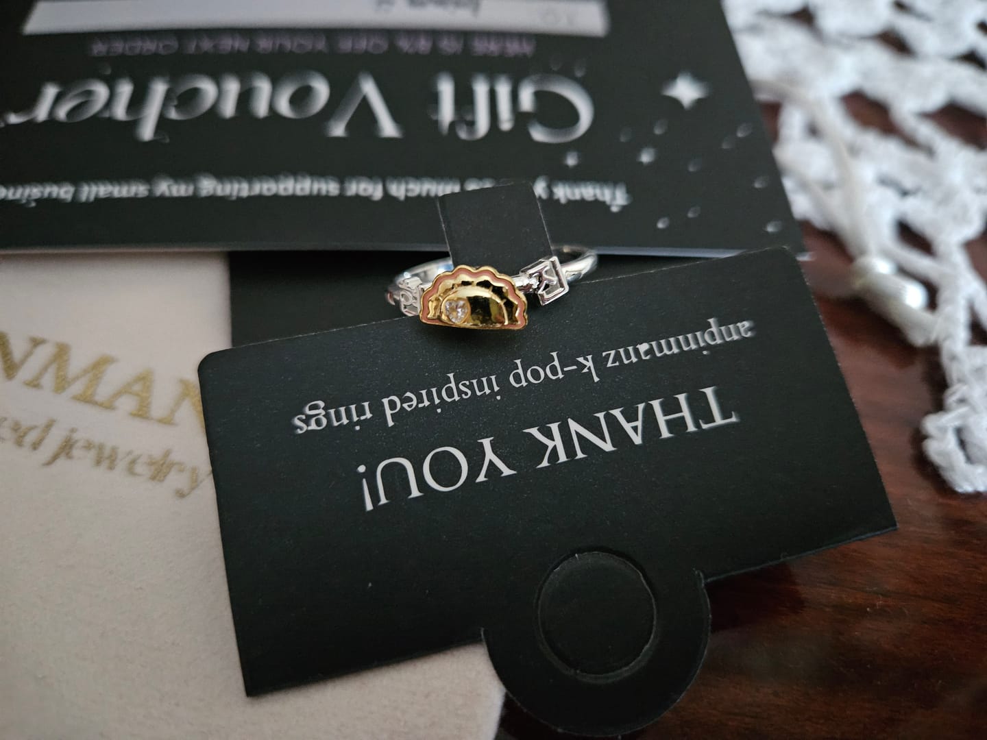 Customer photo review of Hyunjin spinning dumpling ring