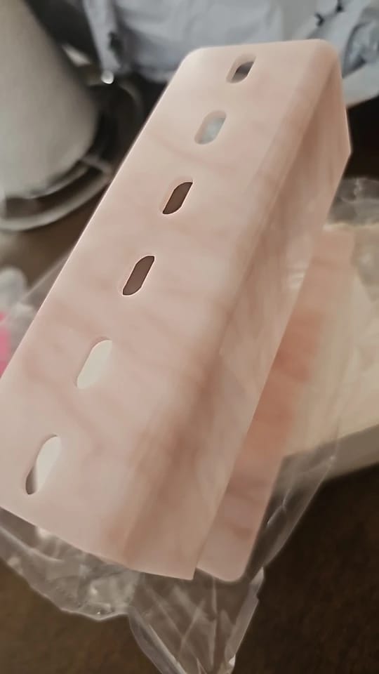 Customer photo review of 6 Piece Eyelash Tweezer Storage Set