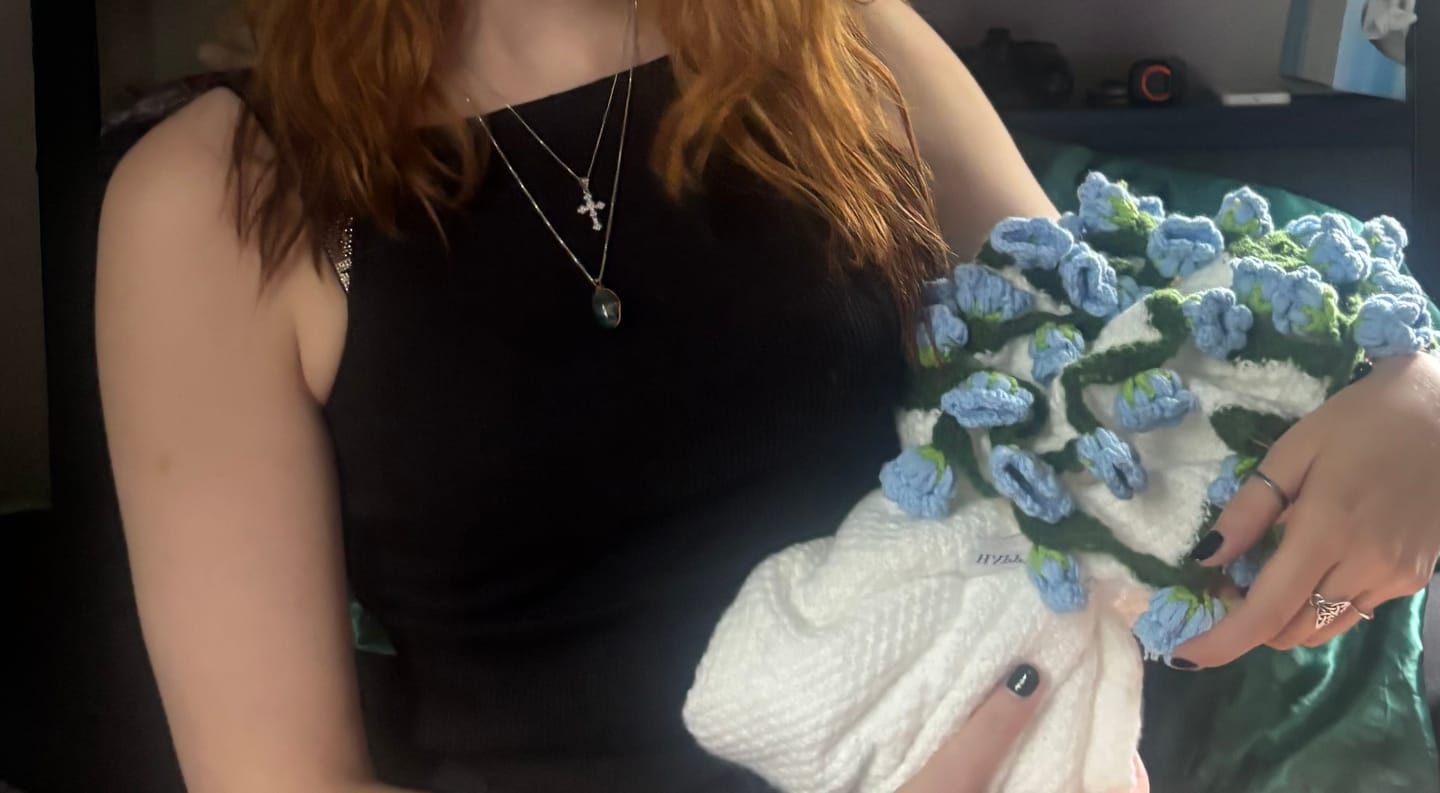 Customer photo review of Bloomie Bouquet Blanket