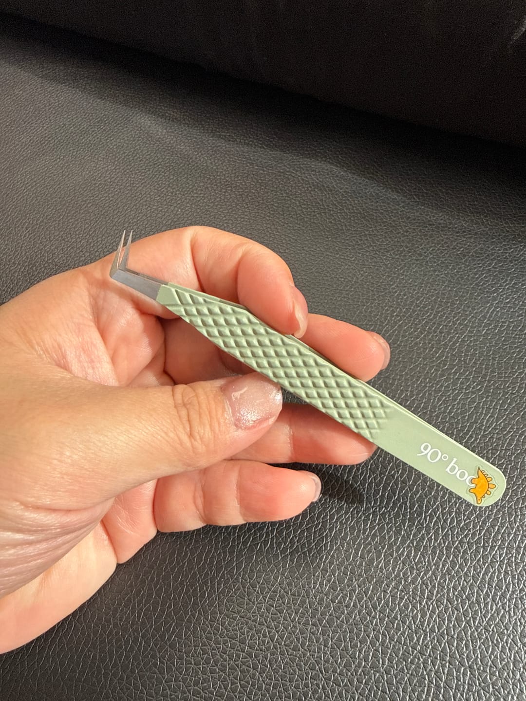 Customer photo review of BKO Sage Matte Collection - Isolations Tweezers