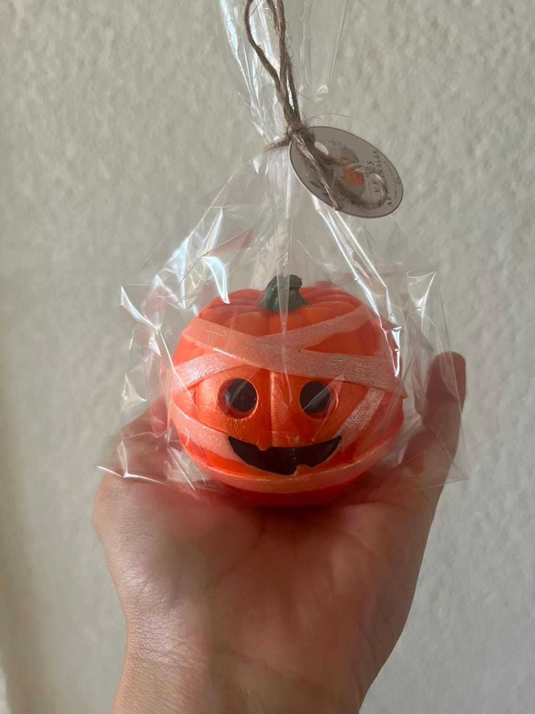 Customer photo review of ✨ Cera Premium Lista para MOLDE – Ideal para Velas de molde ,Waxmelts y figuras decorativas