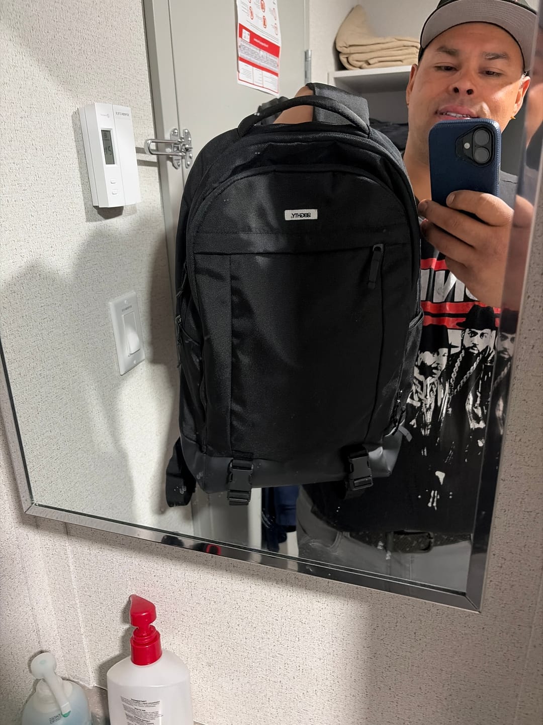 Customer photo review of 80Eighty® Classy Backpack