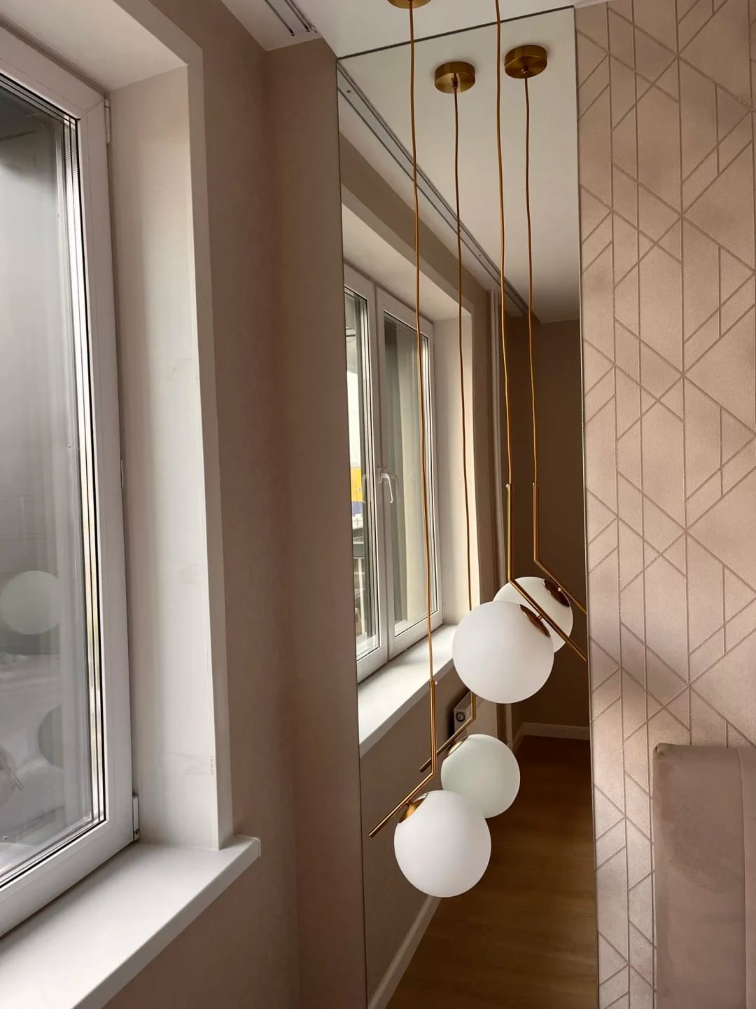 Customer photo review of Chrome Pendant Light for Kitchen Island, Glass Cage, 15–30 cm