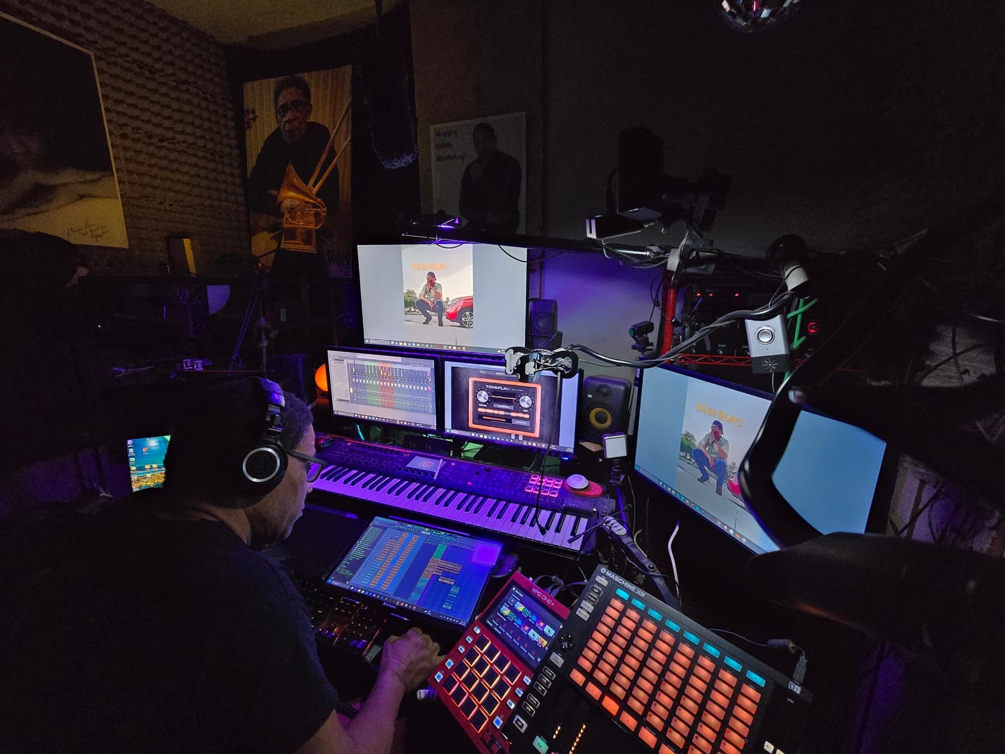 Customer photo review of TONEFLX PLUGIN + ARTIST SERIES EXPANSION