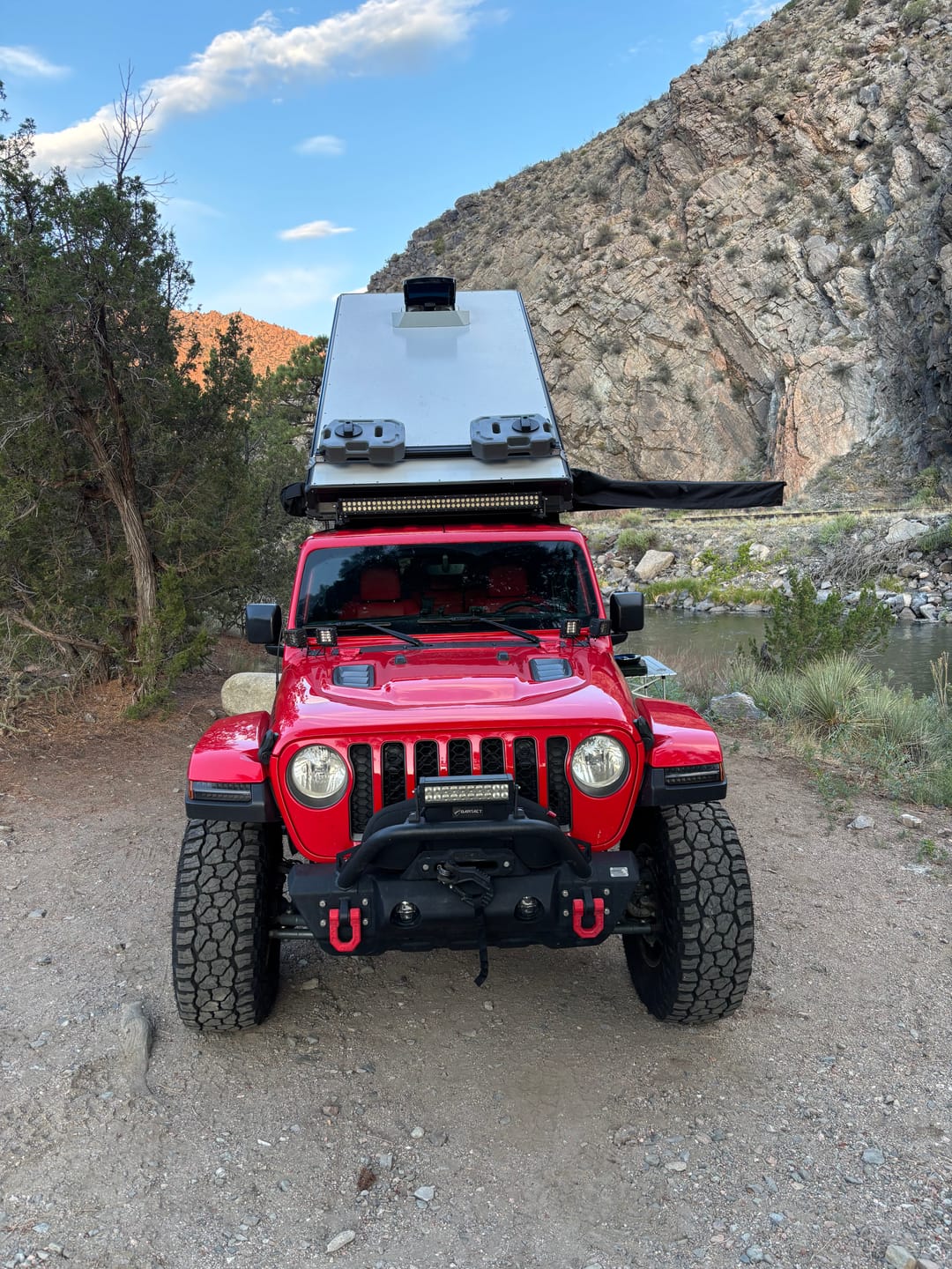 Customer photo review of OPENROAD  270 Free Standing Awning for Camping-Adventure Series