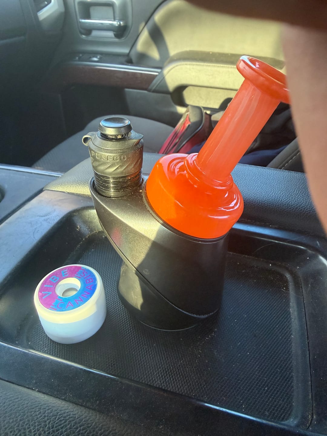 Customer photo review of V2 Puffco Dry Top - Full Color - by Tokr Glass