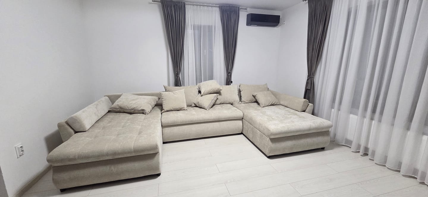 Customer photo review of Colțar extensibil dumonde cu ladă de depozitare Loana U Enjoy Camel 375x185 cm