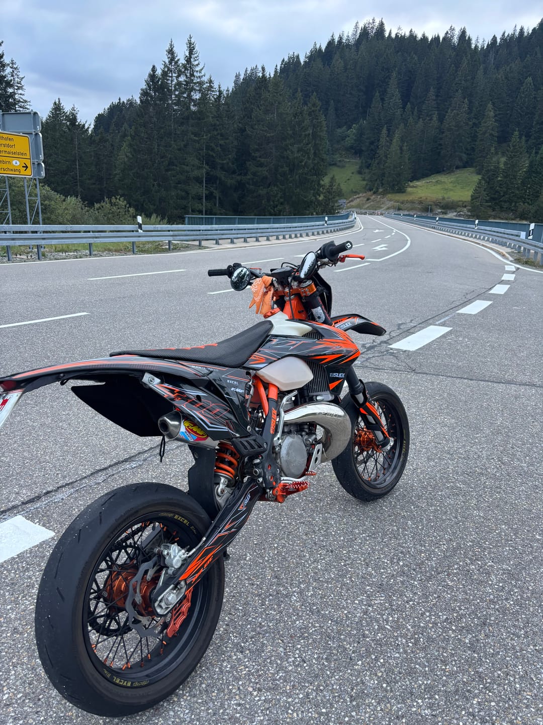 Customer photo review of NEW! TRACK - GRAPHICS KIT