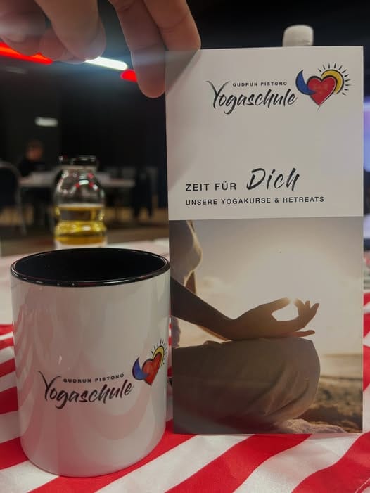 Customer photo review of TassenExpress - Becher Keramik Tasse mit Logo bedruckt 325ml Firmenlogo
