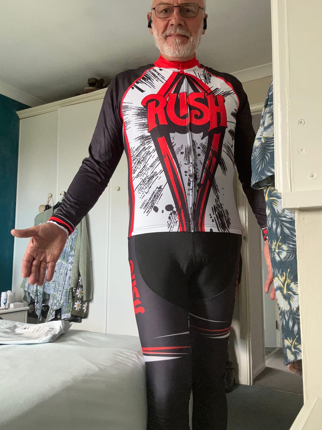 Customer photo review of RUSH Retro Cycling Pants
