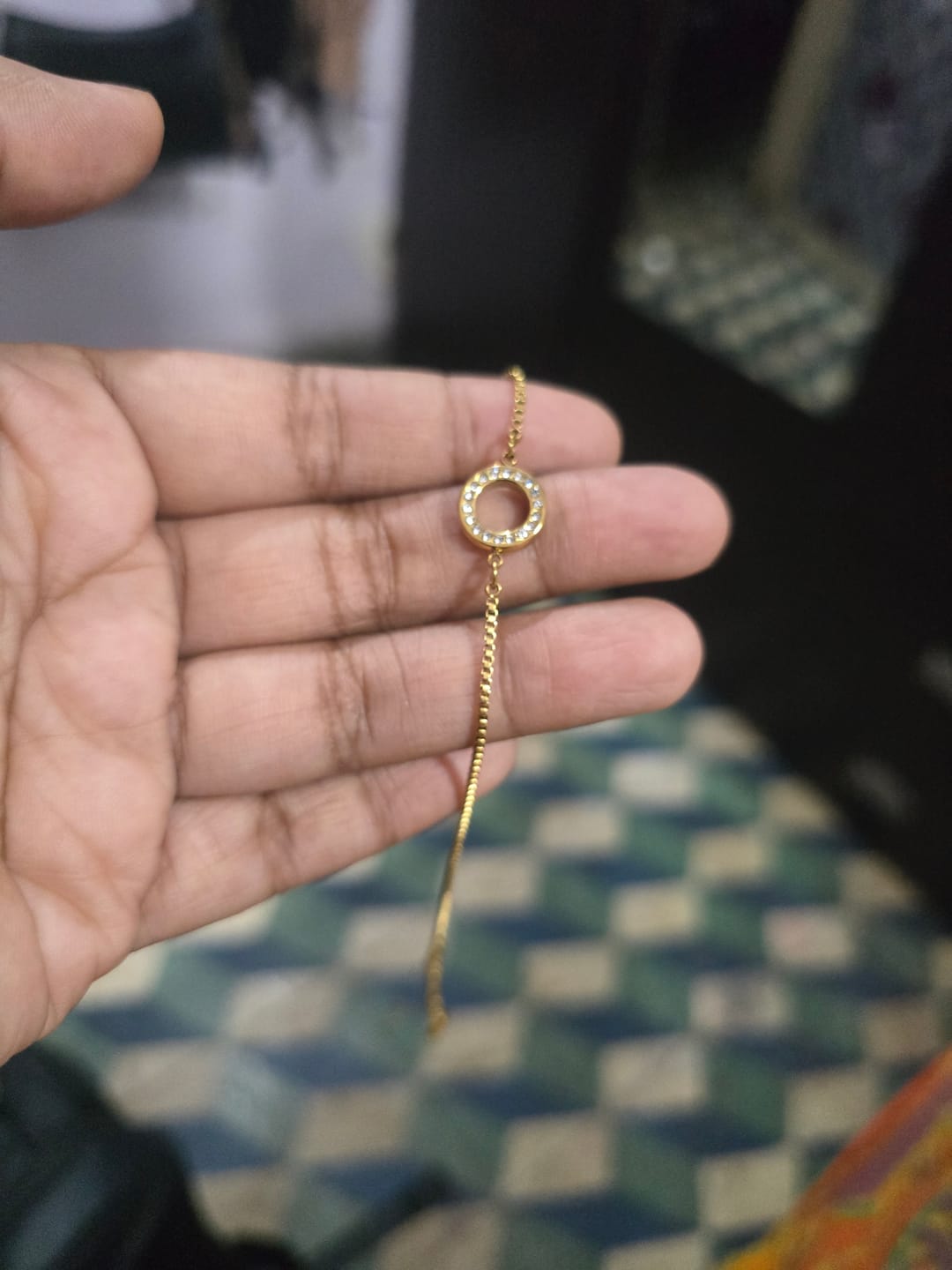 Customer photo review of Radiant Open Circle Bracelet