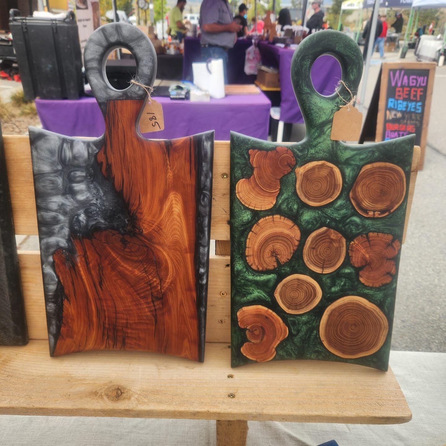 Customer photo review of 18x9.5x1" Flared Oval Handle Charcuterie Board Silicone Mold - Small Serving Board Mold