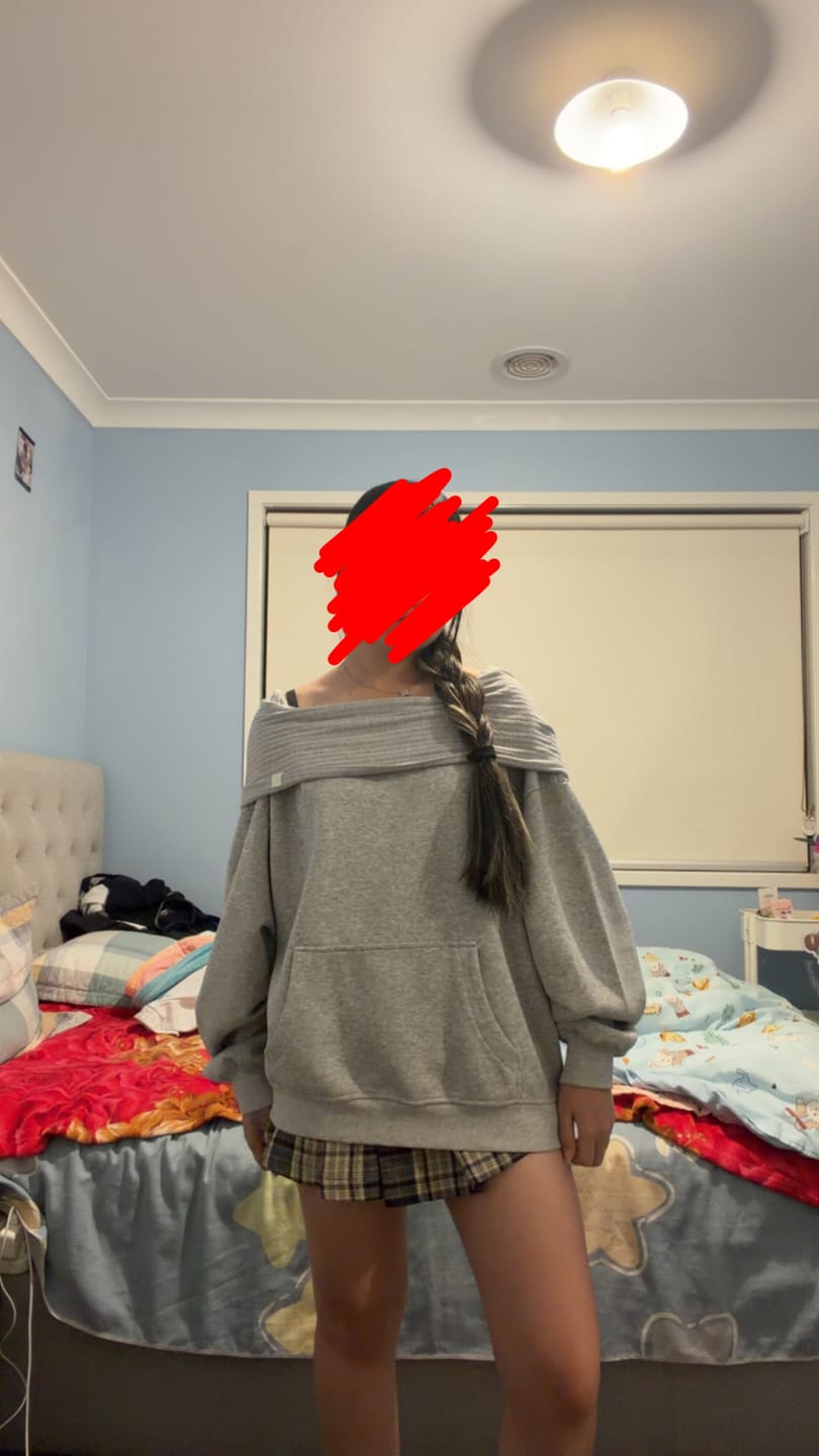 Customer photo review of Aelfric Eden Off-The-Shoulder Pullover Hoodie