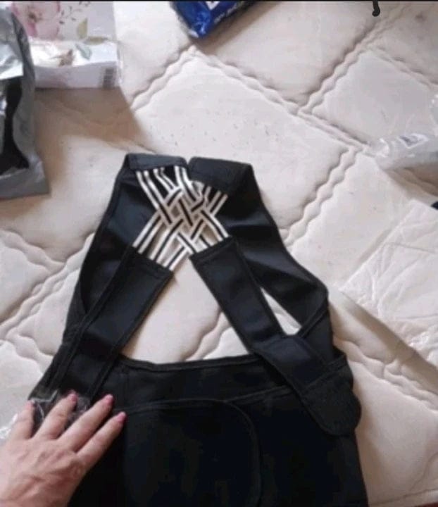 Customer photo review of Ayarlanabilir Dik Duruş Korsesi