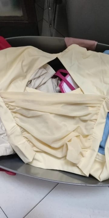 Customer photo review of Yoga For Long Top Long Sleeve