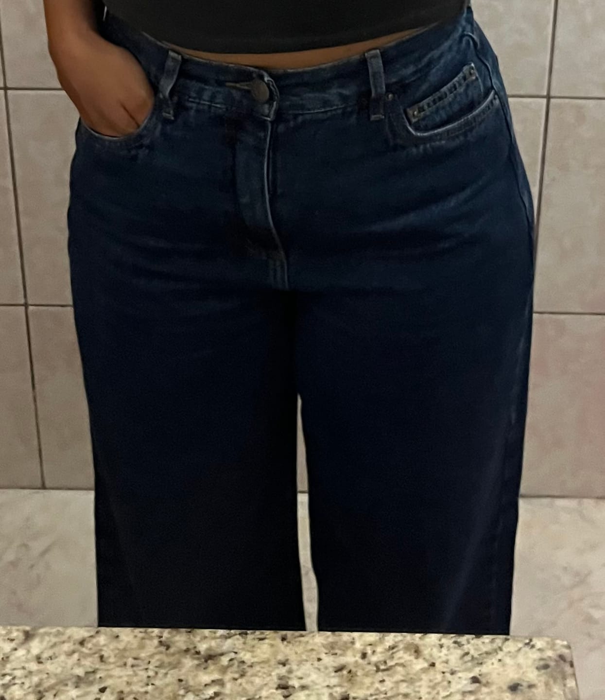 Customer photo review of Calça Jeans Wide Leg Buriti Azul Escuro