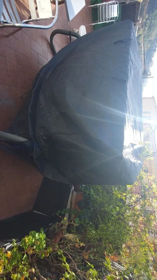 Customer photo review of Capa de Proteção Impermeável para Balanço de Jardim