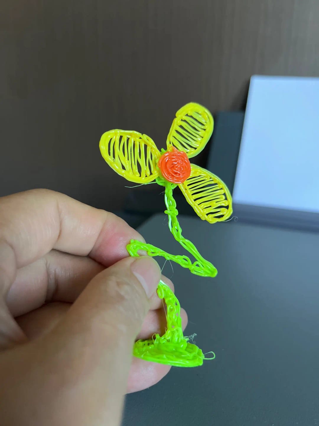 Customer photo review of Bolígrafo 3D Creativo PequePlanets™