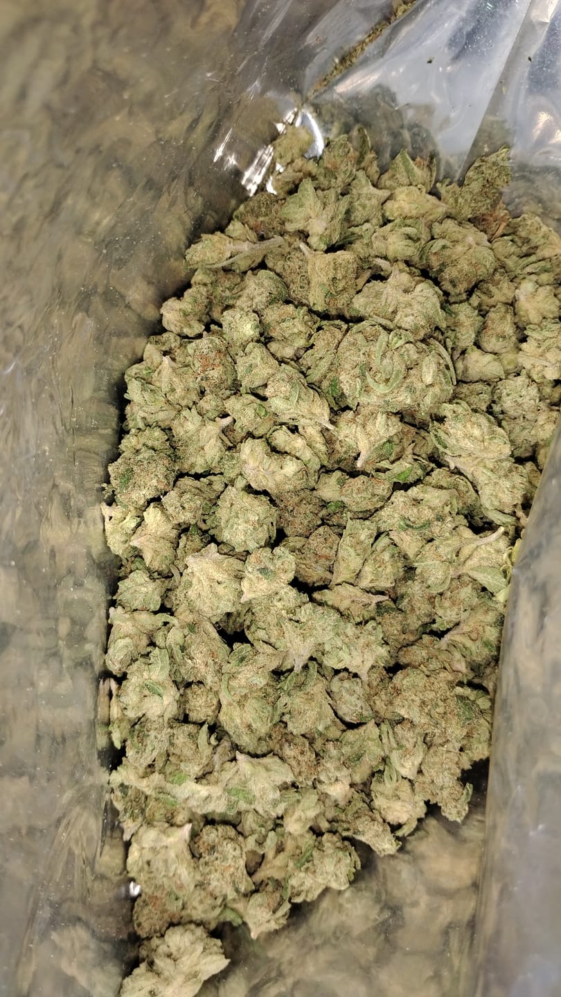 Customer photo review of Cheap THCA Smalls Quarter Pound