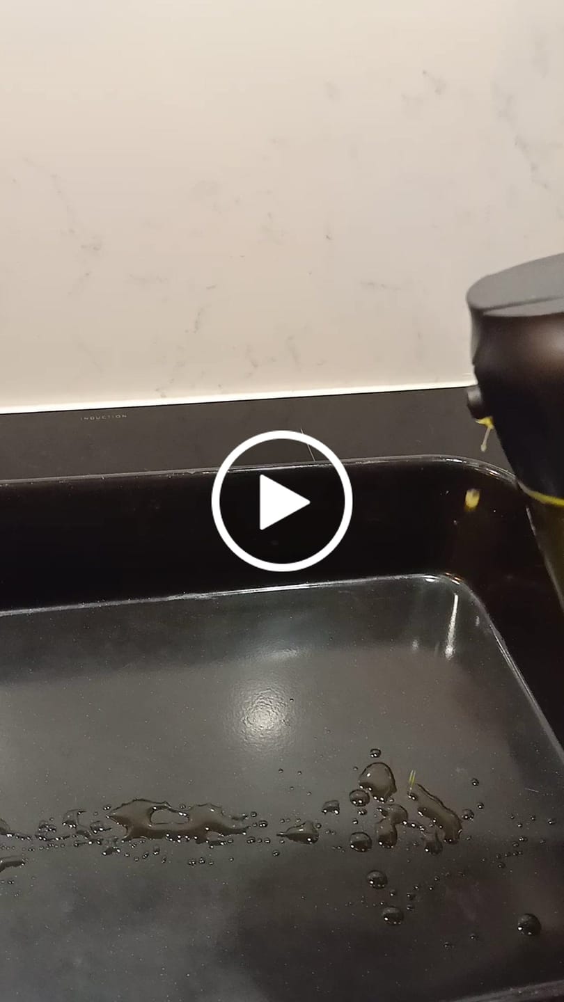 Customer video review of 2 in 1 Oil Dispenser