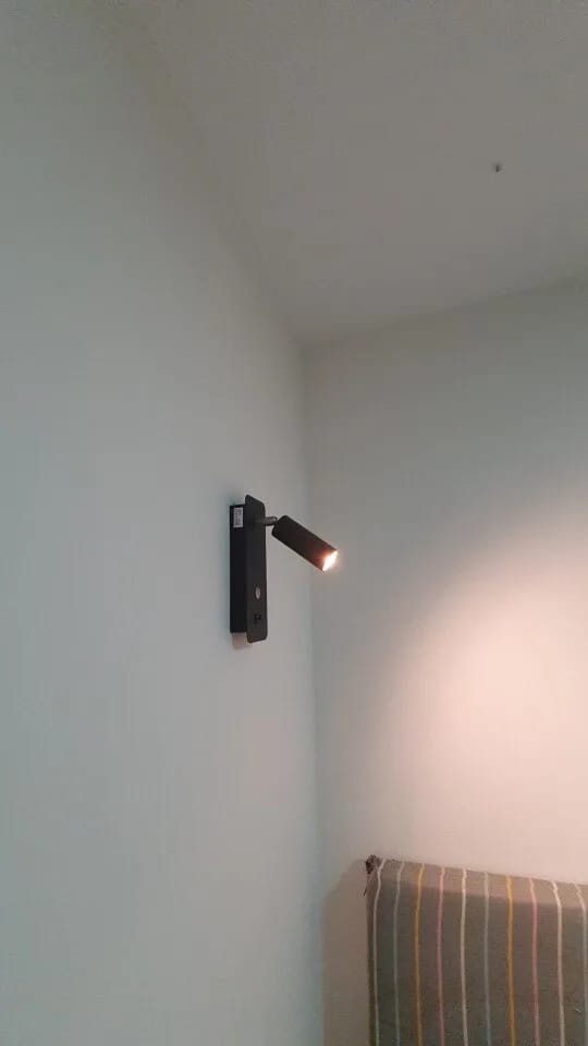 Customer photo review of Black Wall Light for Bedroom, USB Reading Spot, 23 cm