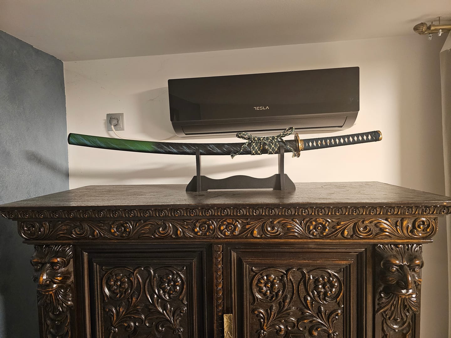 Customer photo review of The Sukaidomu Handmade Katana Pattern Steel