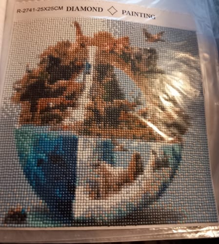 Customer photo review of World of Animals | Diamond Painting Kit