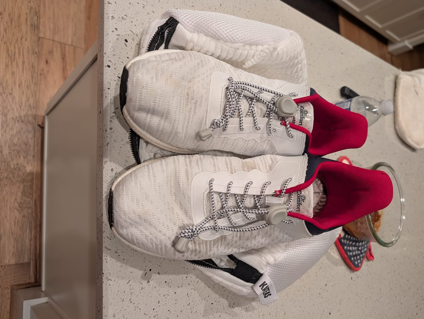 Customer photo review of FUNNELISH (White) Shoe Laundry Bag