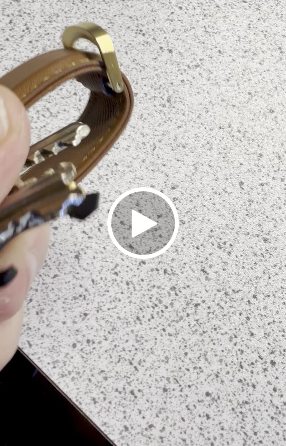Customer video review of Orbitkey Key Organiser Pro Leather, Cedar