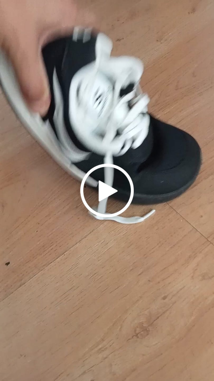 Customer video review of Heather - Zapatos De Punta Ancha