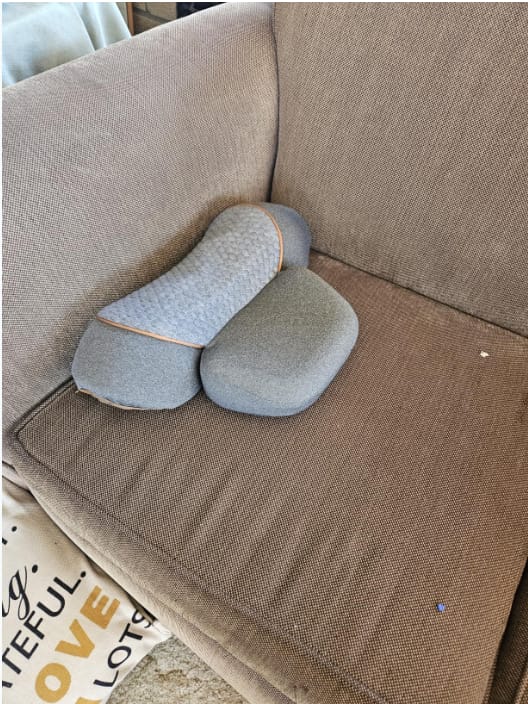Customer photo review of Naprelle MamaEase Heated Neck Pillow