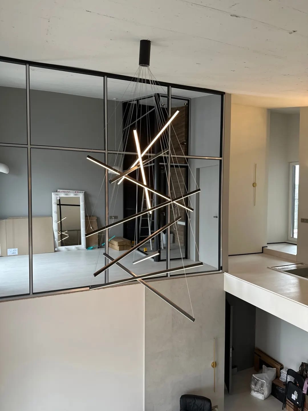 Customer photo review of Black Aluminium Chandelier for Bedroom, Staggered, 120 cm
