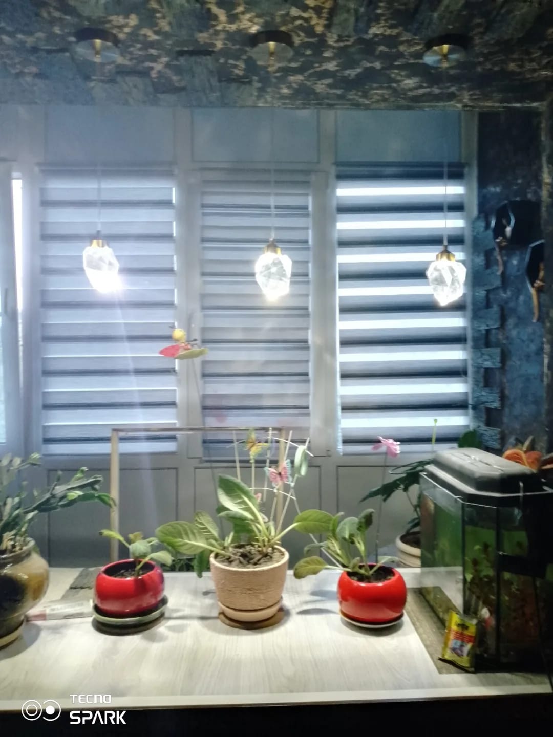 Customer photo review of Gold Crystal Drop Pendant Light for Kitchen Island, 15 cm