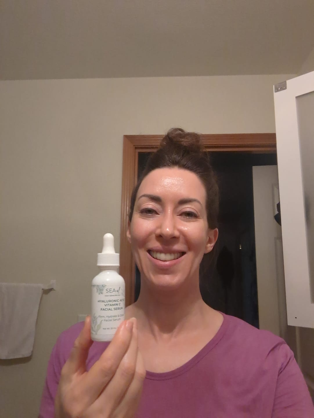Customer photo review of Vitamin C Hyaluronic Serum