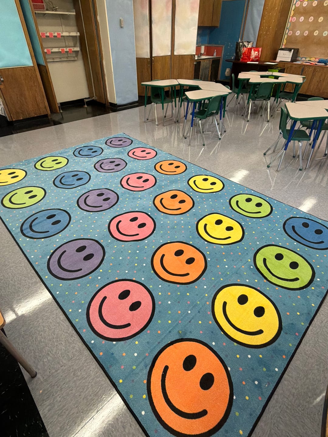 Customer photo review of Smiley Seating