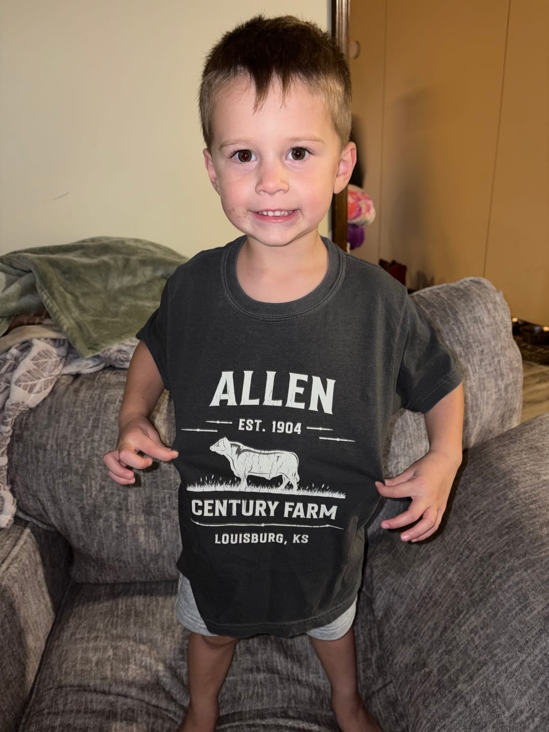 Customer photo review of CATTLE FARM CUSTOM SHIRT C17