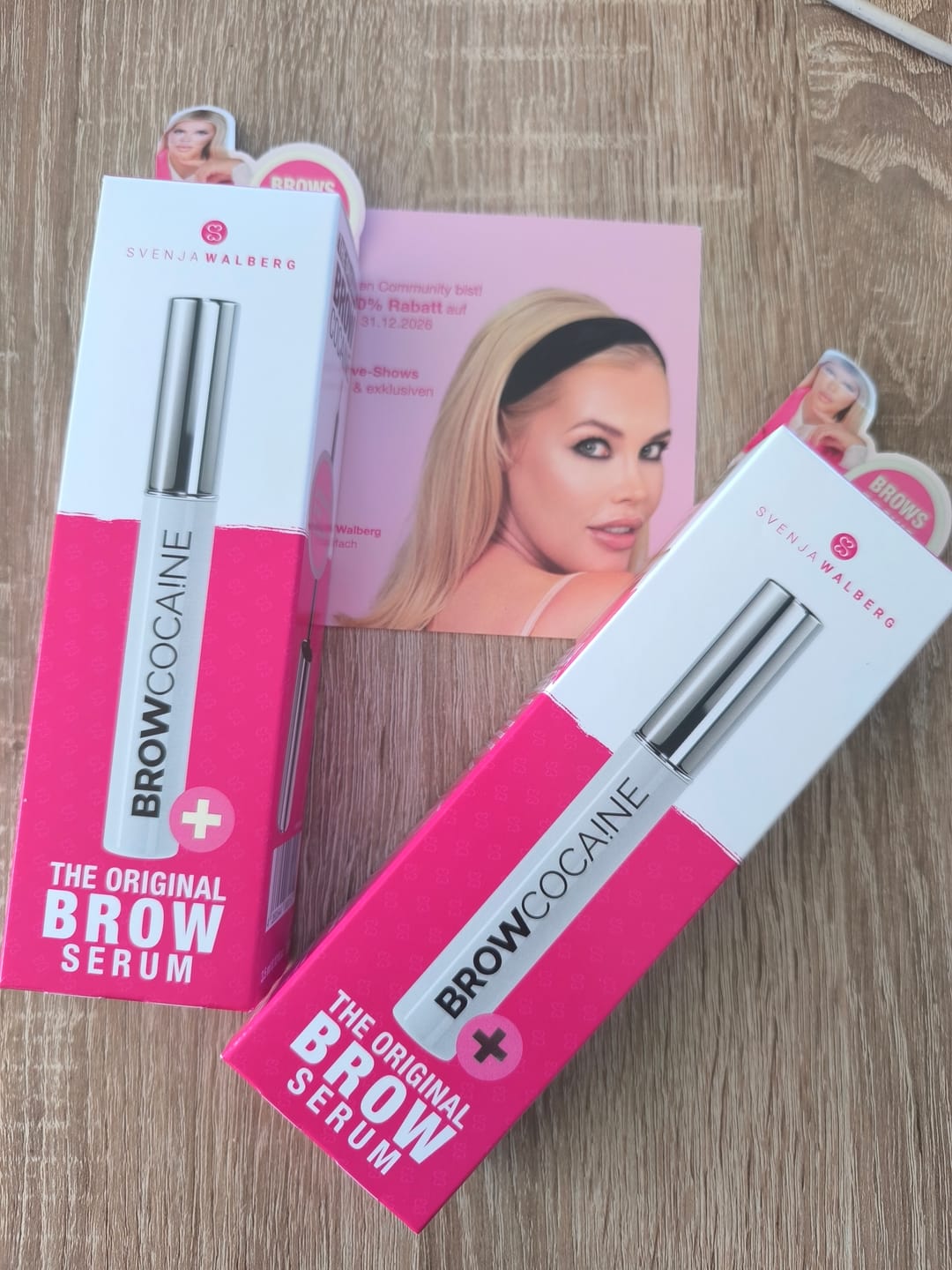 Customer photo review of BROWCOCA!NE - Augenbrauenserum
