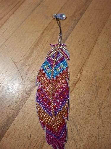 Customer photo review of Feather Designs, Set of 6 | Diamond Painting Bookmarks