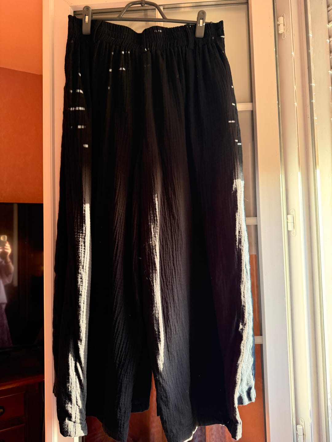Customer photo review of Pantalon Tino - Double gaze de coton noire