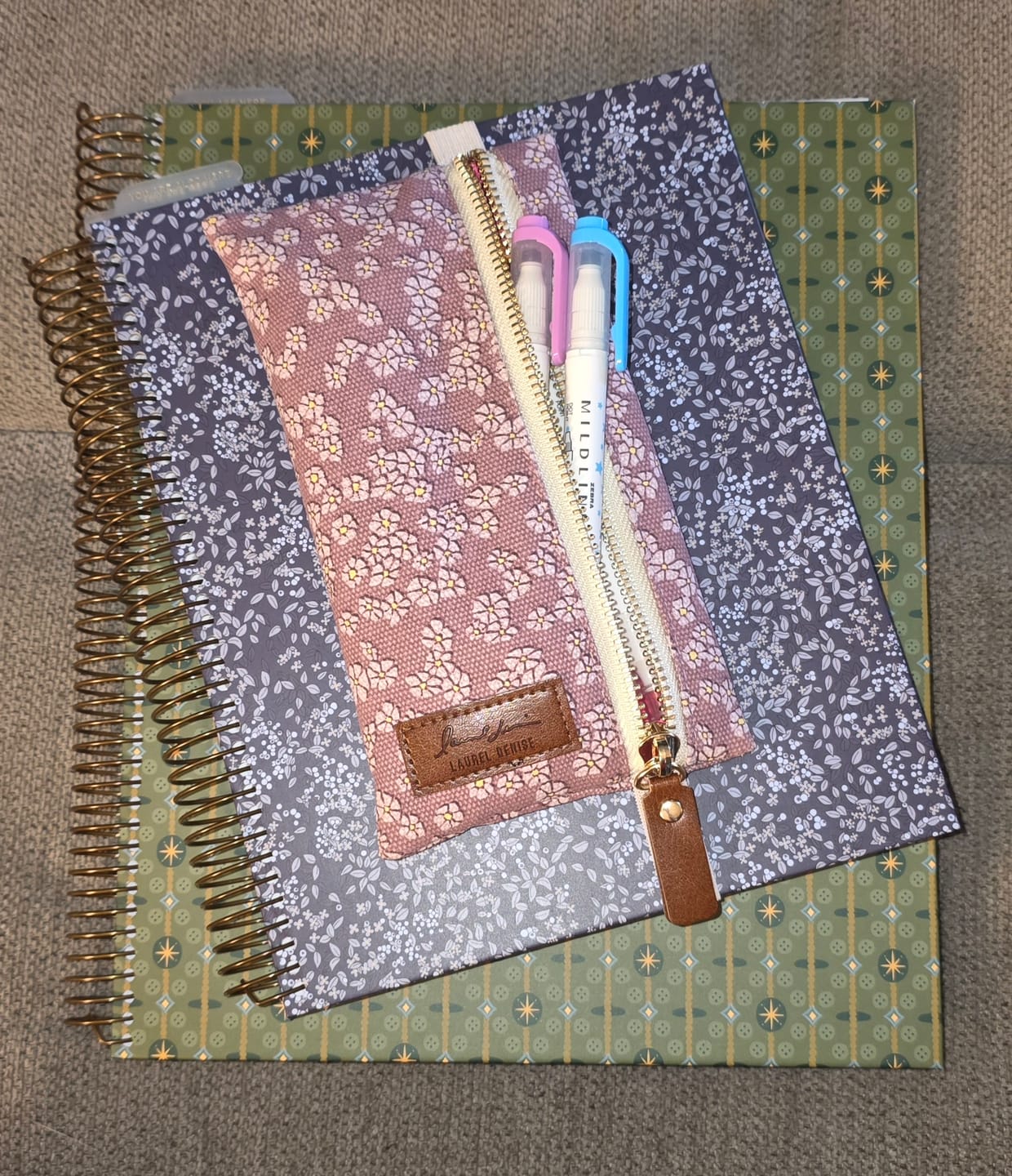 Customer photo review of Elastic Pen Pouch, Essence of Love