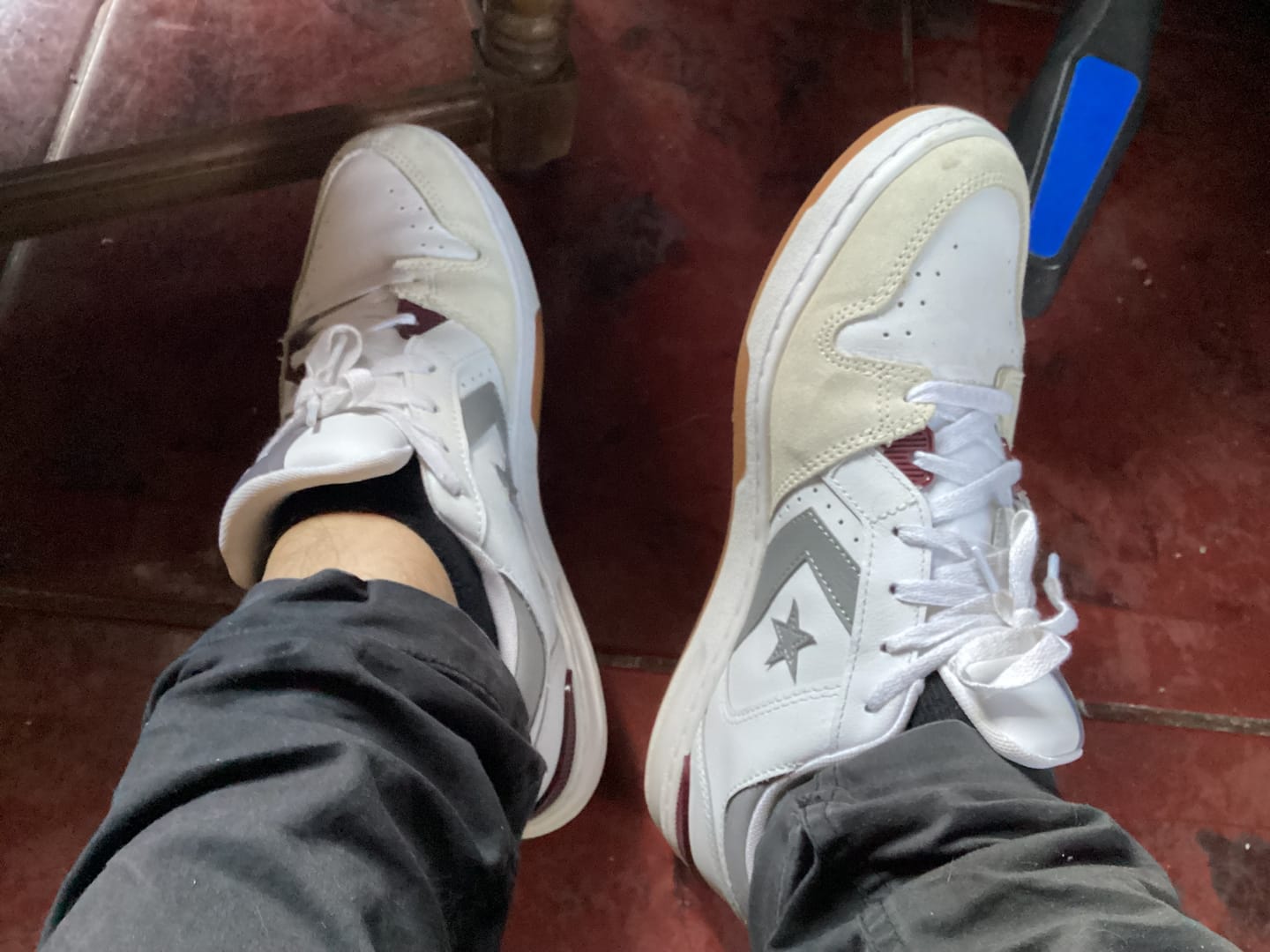 Customer photo review of Zapatillas Converse Cl98 Hombre Blanco