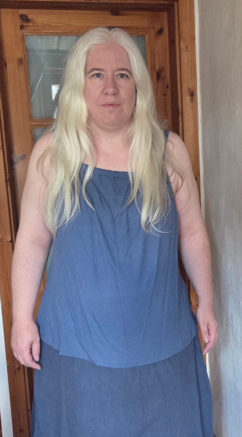 Customer photo review of Cleopatra | Lockeres Oberteil mit verstellbaren Bändern | Rippjersey rauchblau