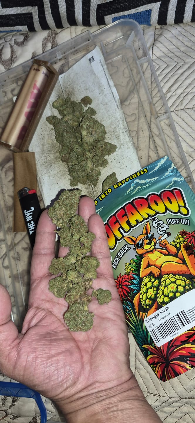 Customer photo review of Puffaroo - Triangle Kush - 28 Grams - Indica